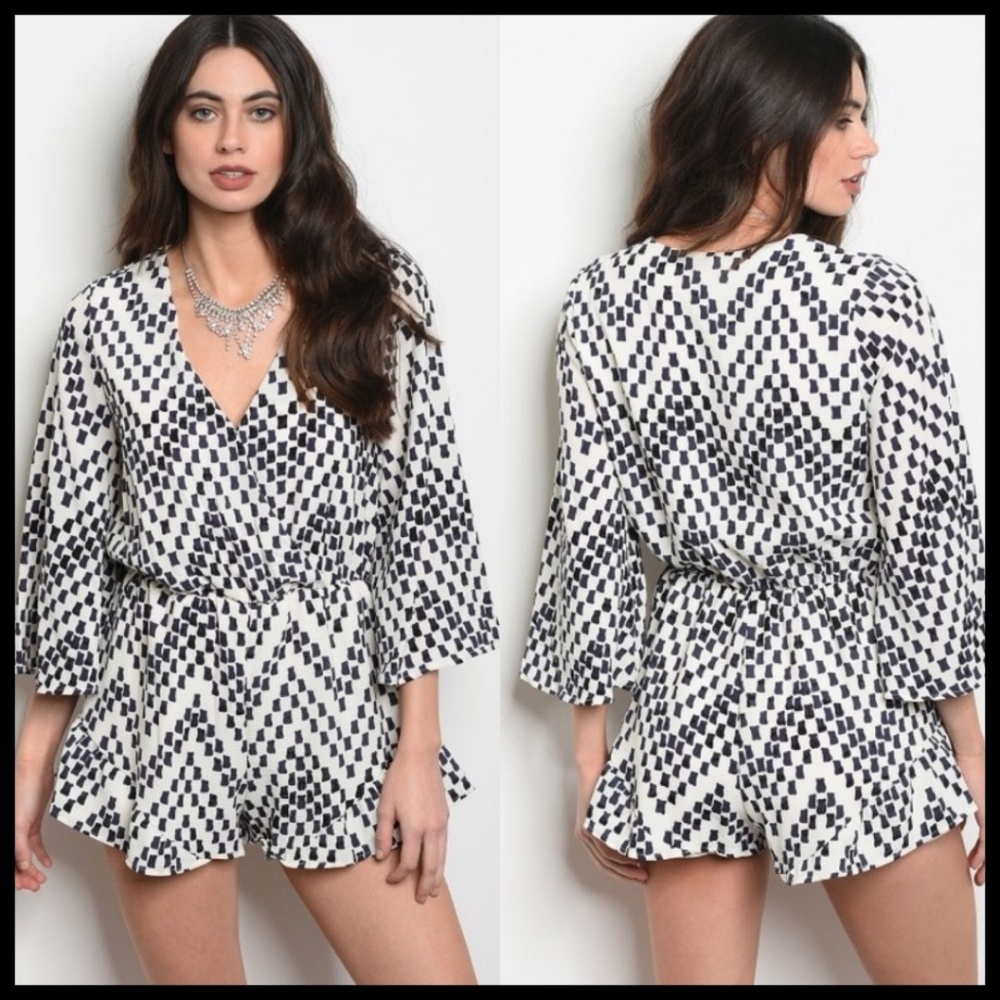 Deep V Neck Romper, Fully Lined! Adorable! New!